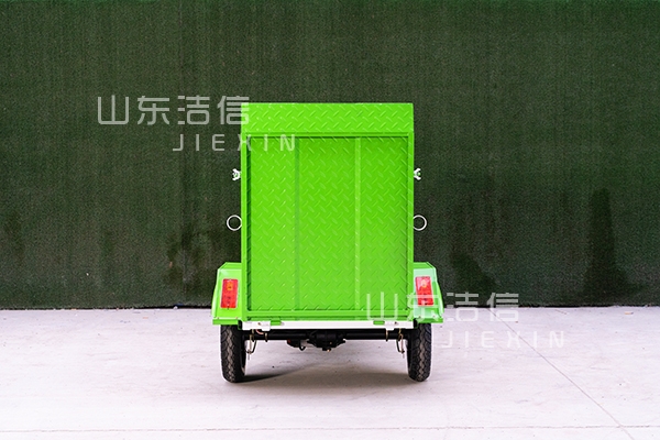 單桶保潔車(chē)性能特點(diǎn)