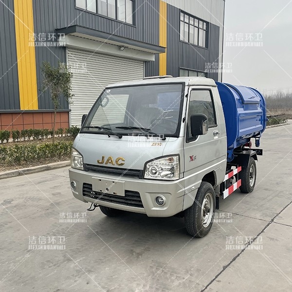 勾臂垃圾車(chē)